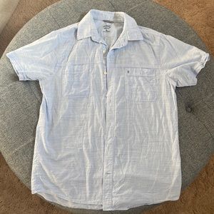 Men’s medium 100% cotton button down
